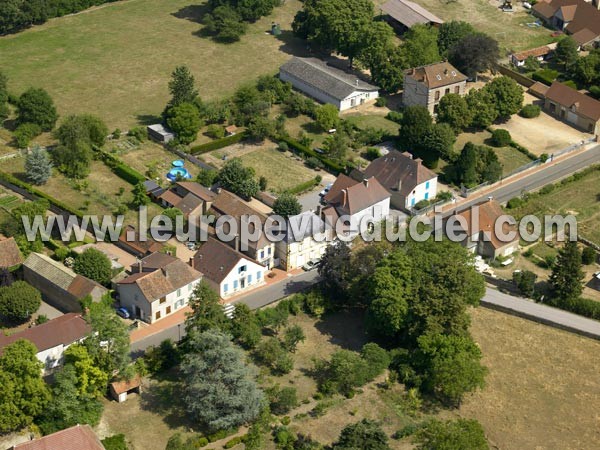 Photo aérienne de Montceaux-l'toile