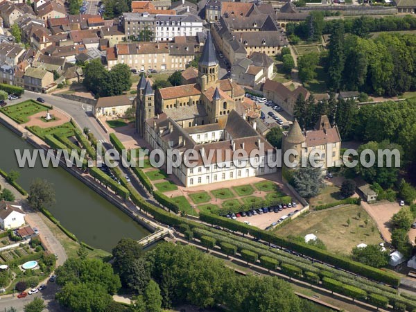 Photo aérienne de Paray-le-Monial