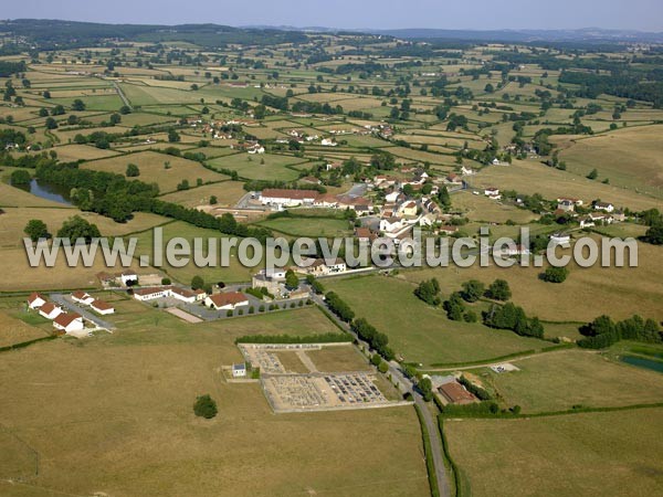 Photo aérienne de Saint-Aubin-en-Charollais