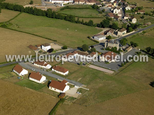 Photo aérienne de Saint-Aubin-en-Charollais