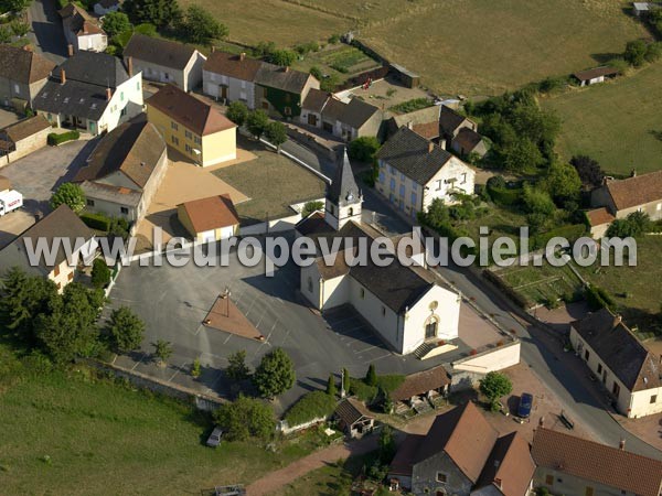 Photo aérienne de Saint-Aubin-en-Charollais