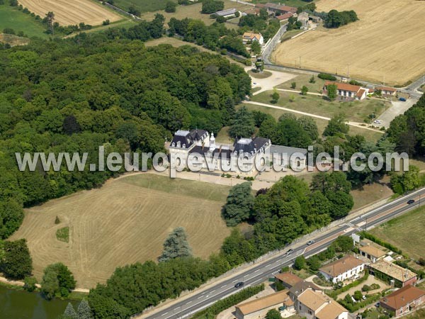 Photo aérienne de Saint-Martin-Belle-Roche