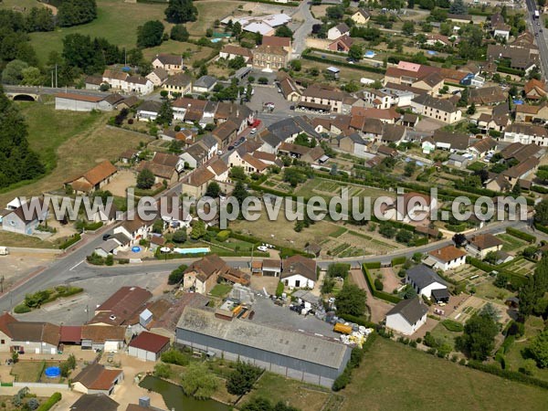 Photo aérienne de Saint-Yan