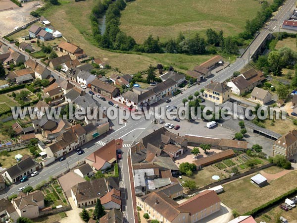 Photo aérienne de Saint-Yan