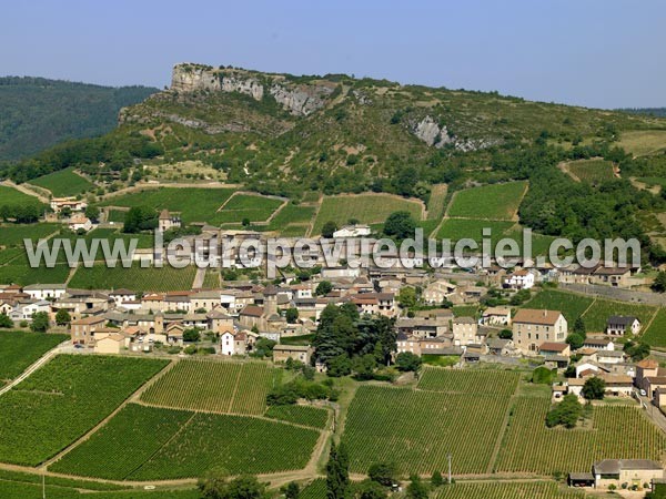 Photo aérienne de Solutré-Pouilly