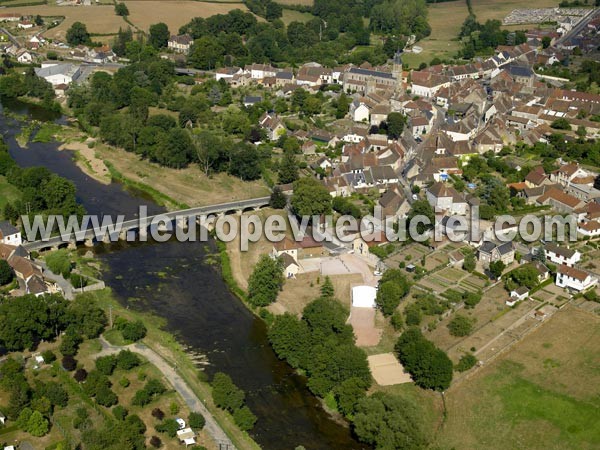 Photo aérienne de Toulon-sur-Arroux