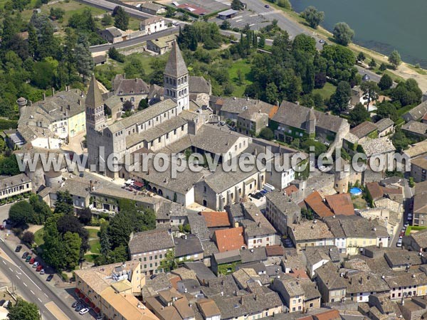 Photo aérienne de Tournus