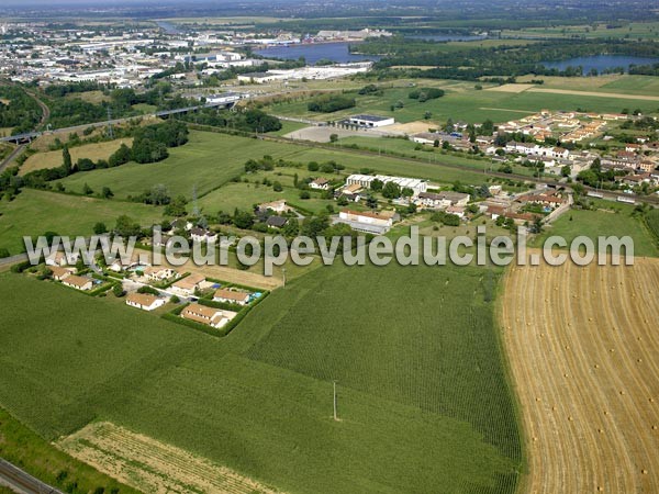 Photo aérienne de Varennes-ls-Mcon