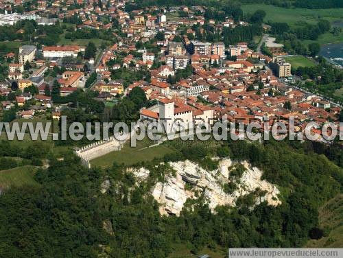 Photo aérienne de Angera