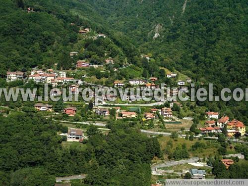 Photo aérienne de Laveno Mombello