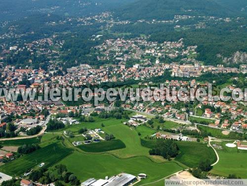 Photo aérienne de Luino