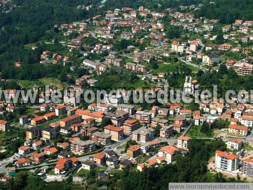 Photo aérienne de Luino