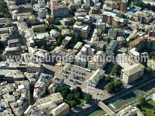 Photo aérienne de Sondrio