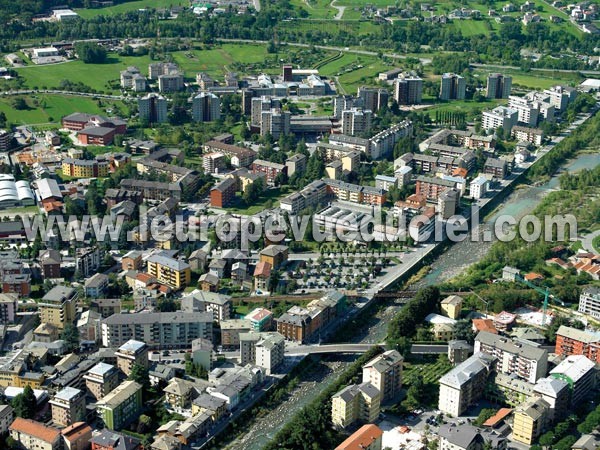 Photo aérienne de Sondrio