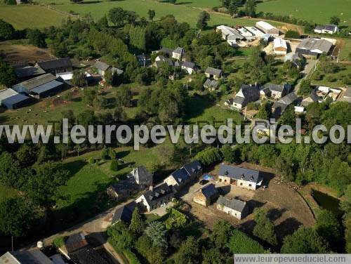 Photo aérienne de Ambrires-les-Valles