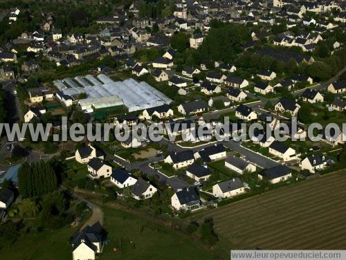 Photo aérienne de Ambrires-les-Valles