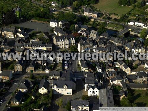 Photo aérienne de Ambrires-les-Valles