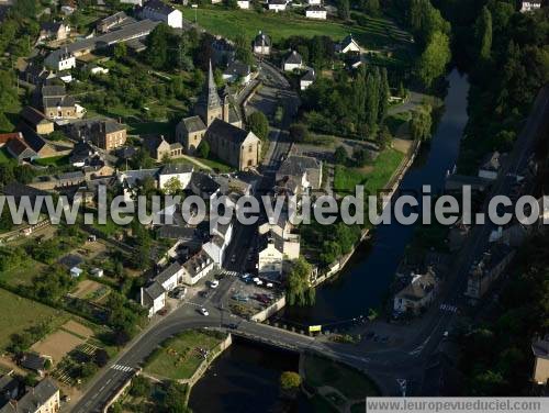 Photo aérienne de Ambrires-les-Valles