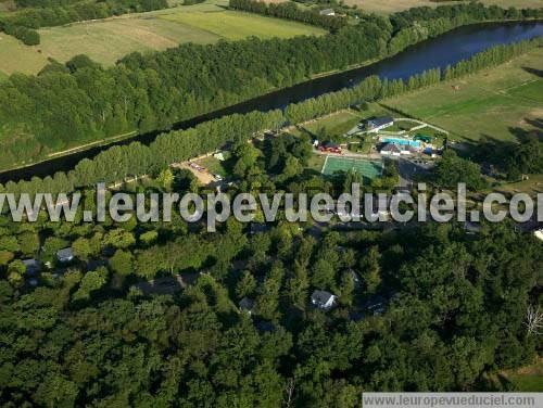 Photo aérienne de Ambrires-les-Valles