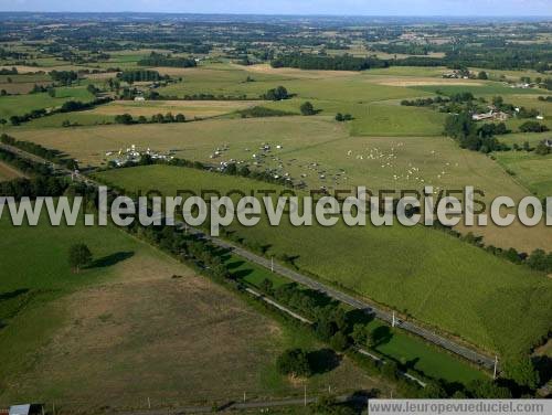 Photo aérienne de Ambrires-les-Valles