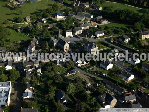 Photo aérienne de Ambrires-les-Valles