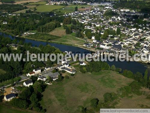 Photo aérienne de Chteauneuf-sur-Sarthe