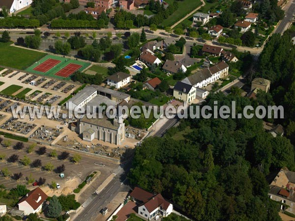 Photo aérienne de Châtenoy-le-Royal