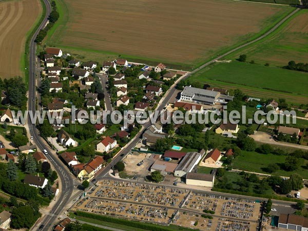 Photo aérienne de Givry