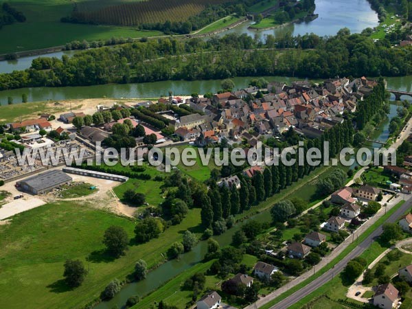 Photo aérienne de Verdun-sur-le-Doubs