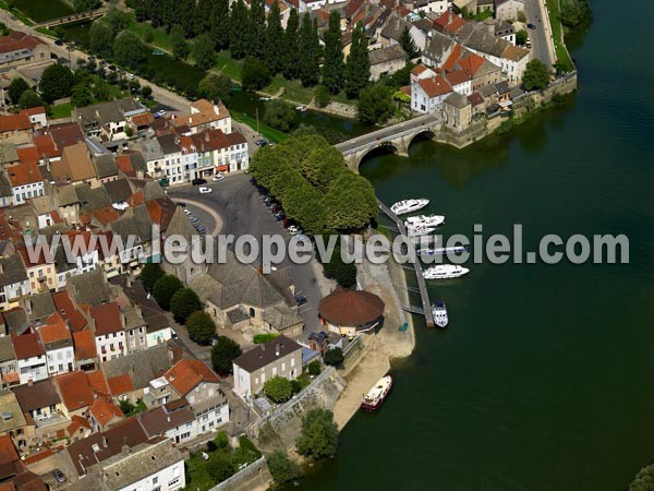 Photo aérienne de Verdun-sur-le-Doubs