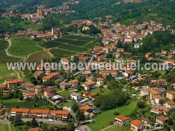 Photo aérienne de Almenno San Salvatore