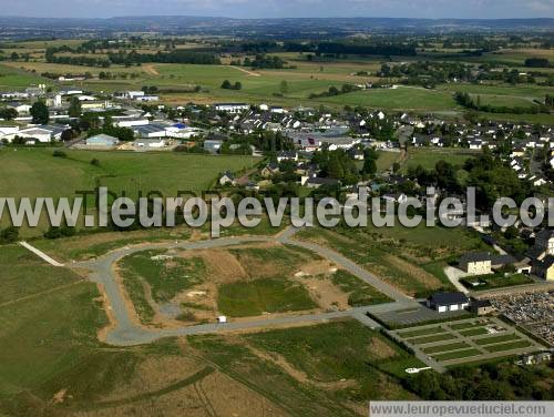 Photo aérienne de Lassay-les-Chteaux