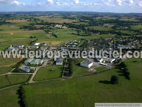 Photo aérienne de Lassay-les-Chteaux