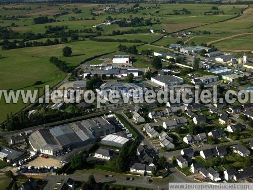 Photo aérienne de Lassay-les-Chteaux