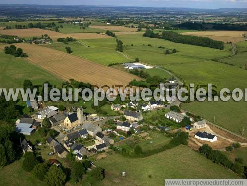 Photo aérienne de Lassay-les-Chteaux