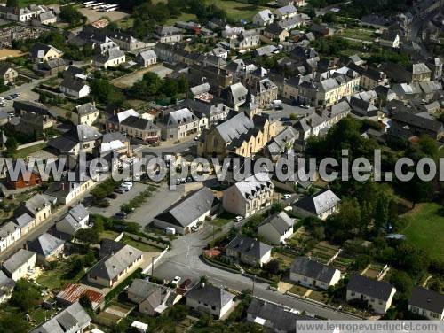 Photo aérienne de Quelaines-Saint-Gault