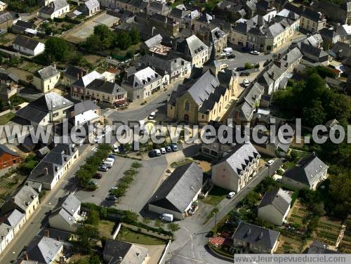 Photo aérienne de Quelaines-Saint-Gault