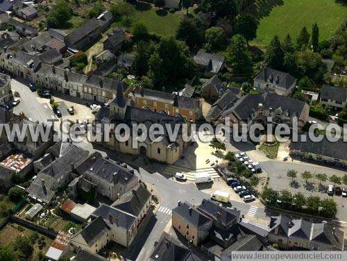 Photo aérienne de Quelaines-Saint-Gault