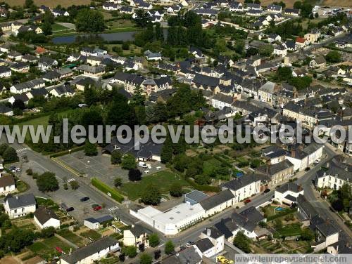 Photo aérienne de Quelaines-Saint-Gault