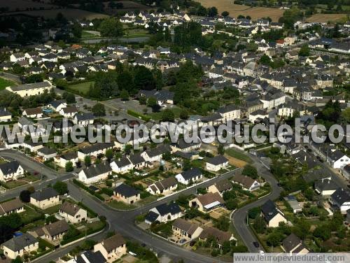 Photo aérienne de Quelaines-Saint-Gault