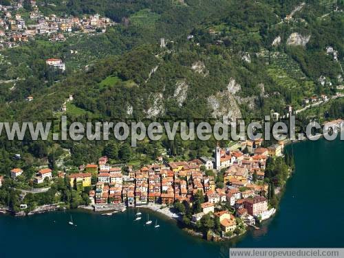 Photo aérienne de Varenna