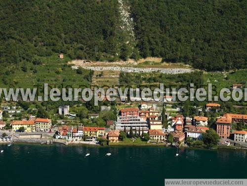 Photo aérienne de Varenna