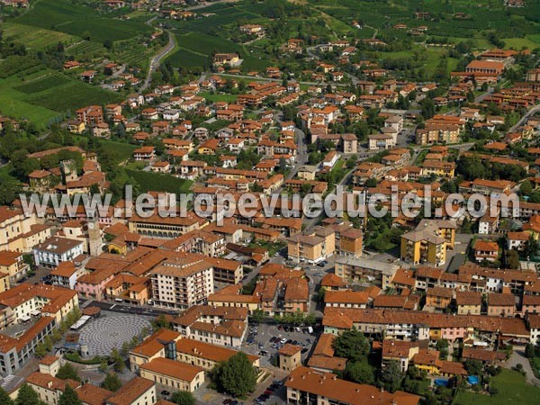 Photo aérienne de Grumello del Monte