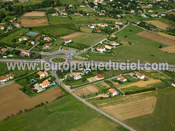 Photo aérienne de Peaugres