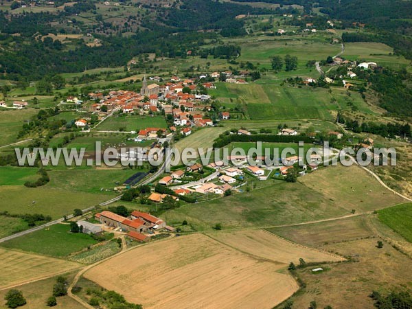 Photo aérienne de Praux