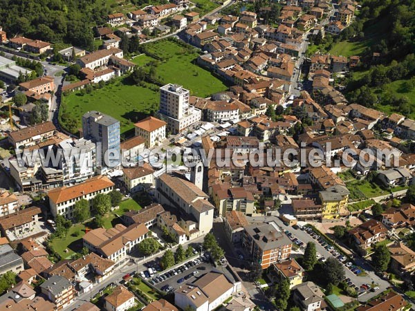 Photo aérienne de Sarezzo