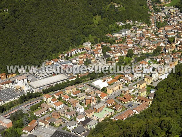 Photo aérienne de Gardone Val Trompia