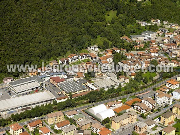 Photo aérienne de Gardone Val Trompia