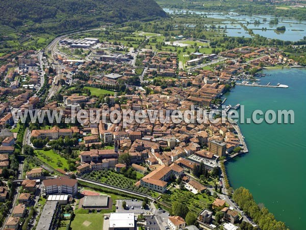 Photo aérienne de Iseo