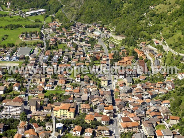 Photo aérienne de Edolo